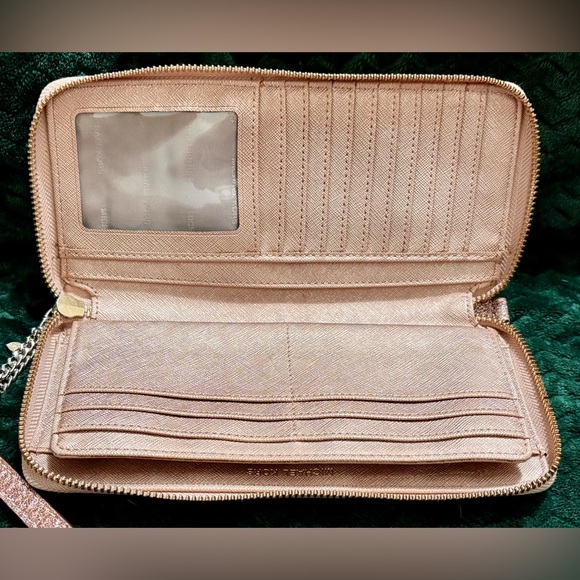 🩷💛 Michael Kors “Alex” Continental Wallet in Rose Gold Glitter - Picture 6 of 14